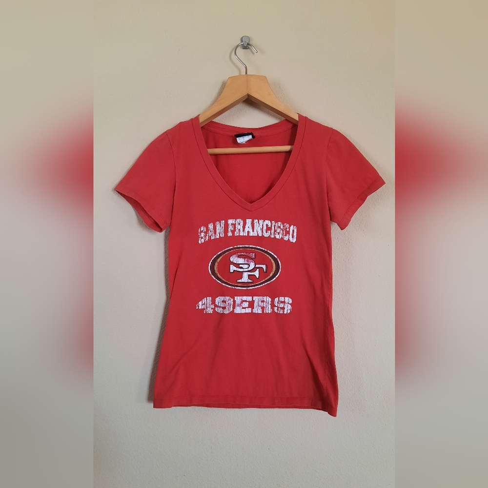 San Francisco 49ers Niners Official Merch Fan Tee